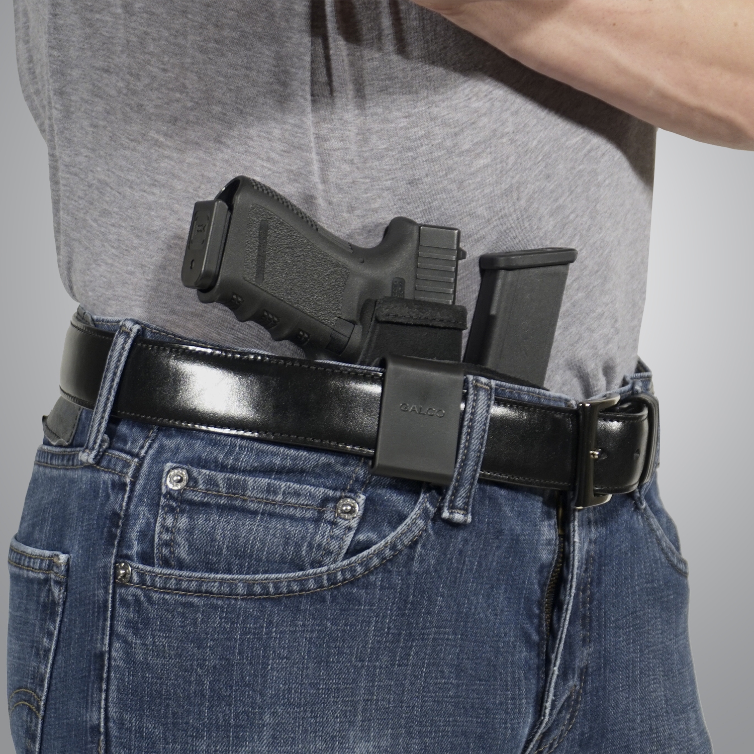 WALKABOUT INSIDE THE PANT HOLSTER Inside the Waistband (IWB) Holsters