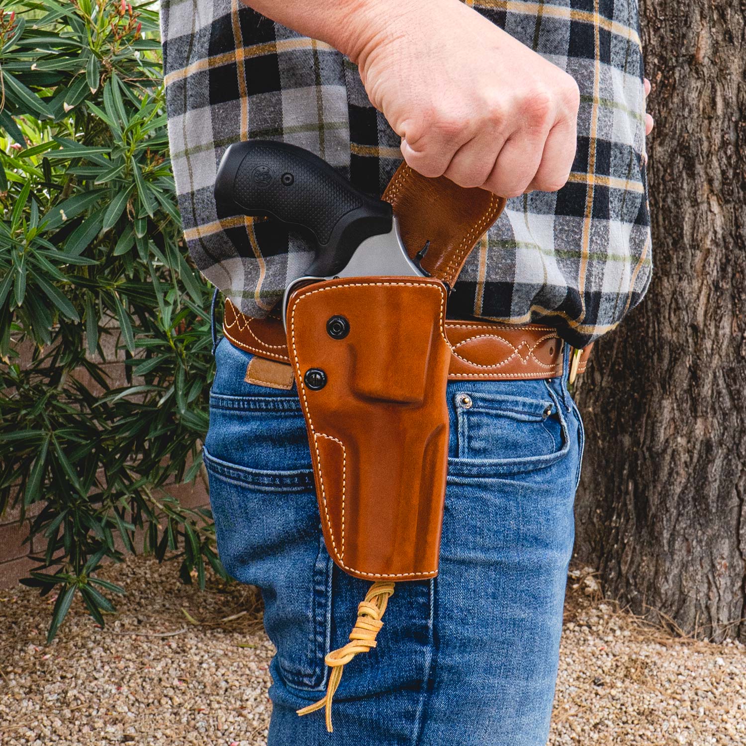 BIG IRON BELT HOLSTER Galco Holsters and Ammo Carriers